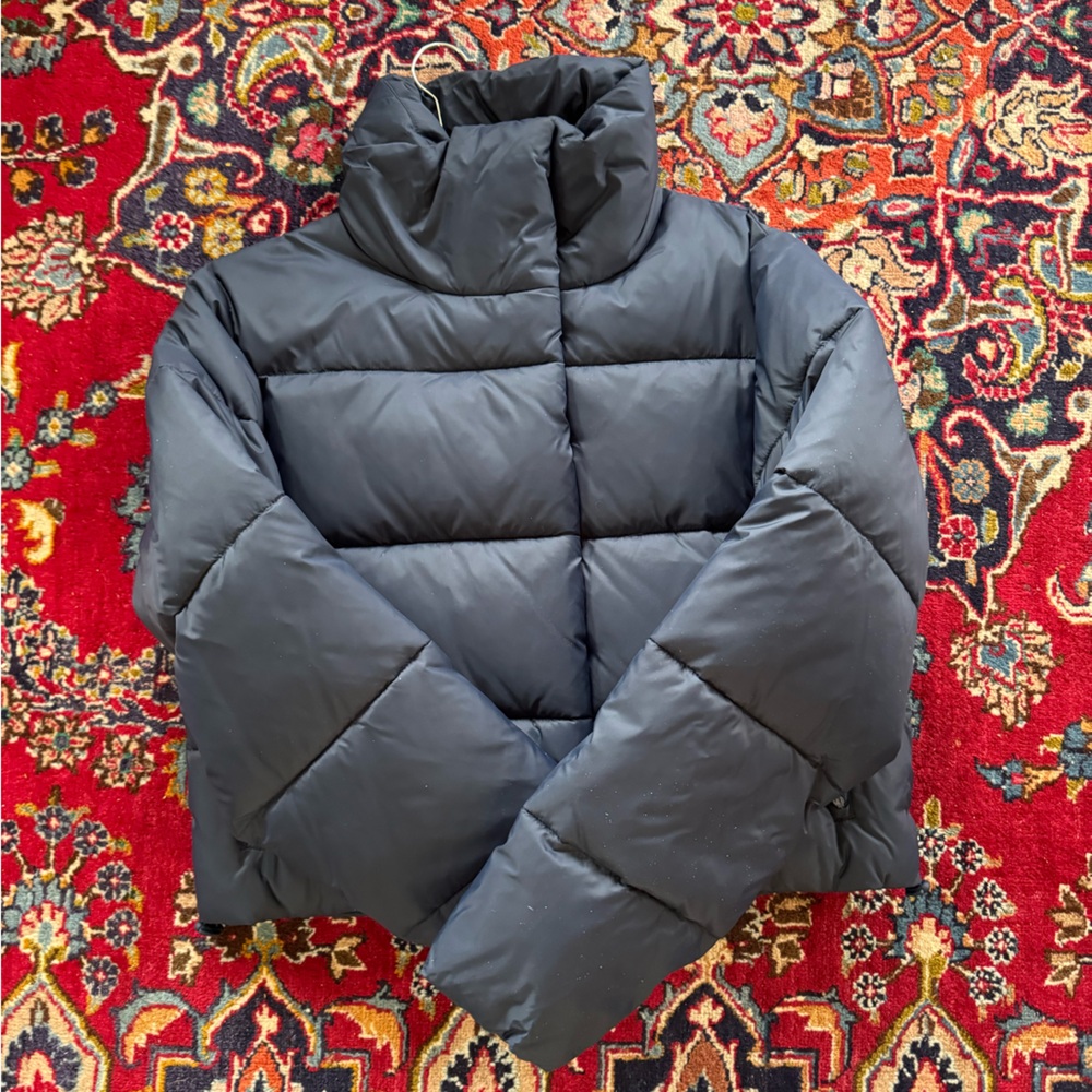 Alo Navy Gold Rush Puffer Jacket